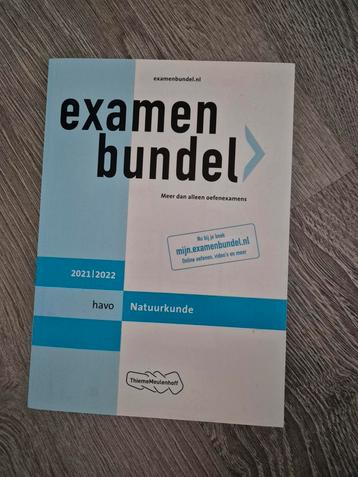 Examenbundels Natuurkunde en Wiskunde 2021/2022 beschikbaar voor biedingen