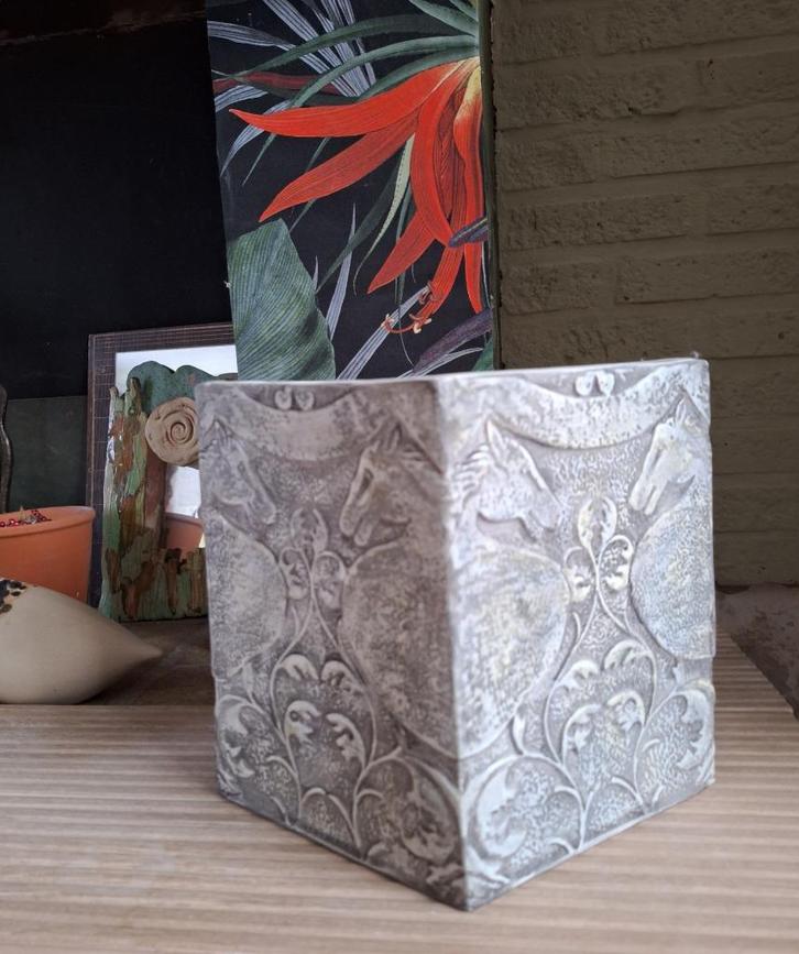 Royal Doulton vaas, Huis en Inrichting, Woonaccessoires | Vazen, Zo goed als nieuw, Overige kleuren, Minder dan 50 cm, Aardewerk of Porselein