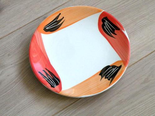 Decoratief handbeschilderd bord, Huis en Inrichting, Keuken | Servies, Zo goed als nieuw, Bord(en), Overige stijlen, Aardewerk