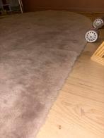 Zacht Taupe Hoogpolig Vloerkleed, Ophalen, Beige, 50 tot 100 cm, Zo goed als nieuw