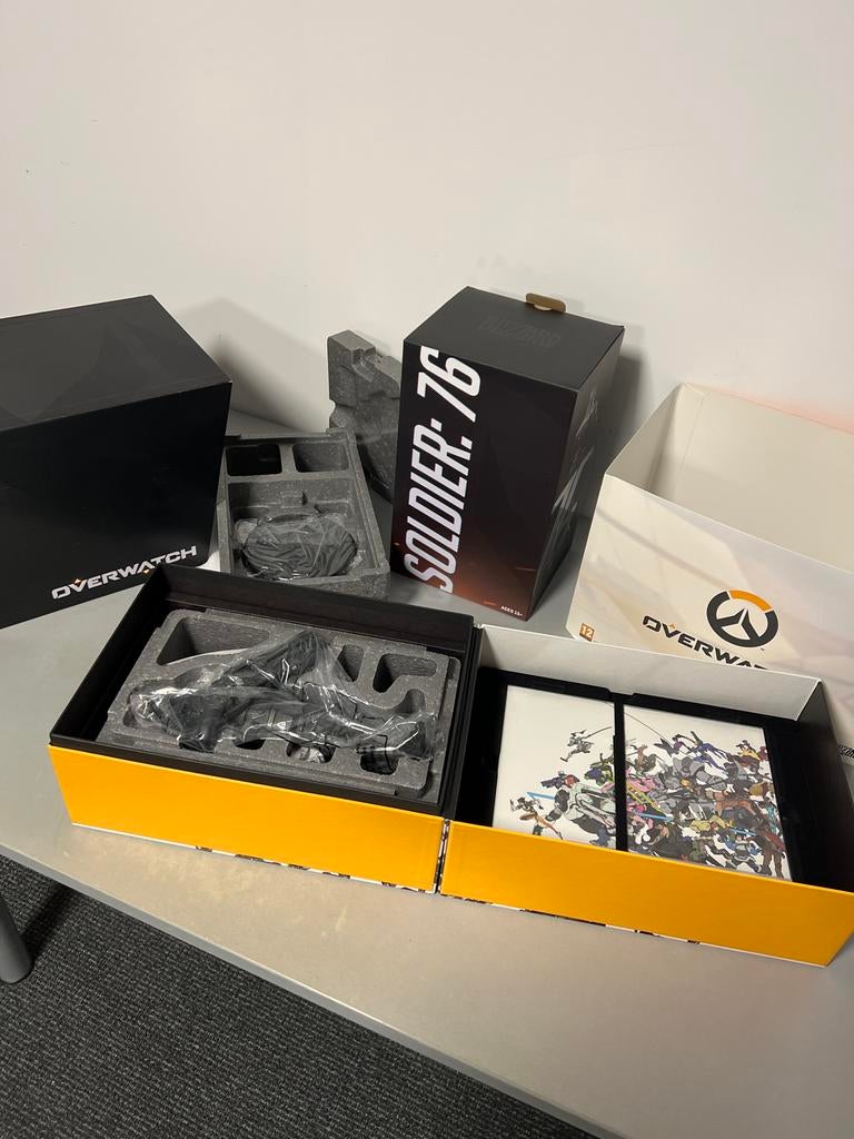 Overwatch Soldier 76 Statue - Compleet, Verzamelen, Beelden en Beeldjes, Ophalen of Verzenden, Zo goed als nieuw