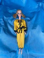 VINTAGE ORIGINELE Barbie Doll 1966 Korea karate outfit ZGAN, Verzamelen, Ophalen of Verzenden, Zo goed als nieuw, Pop