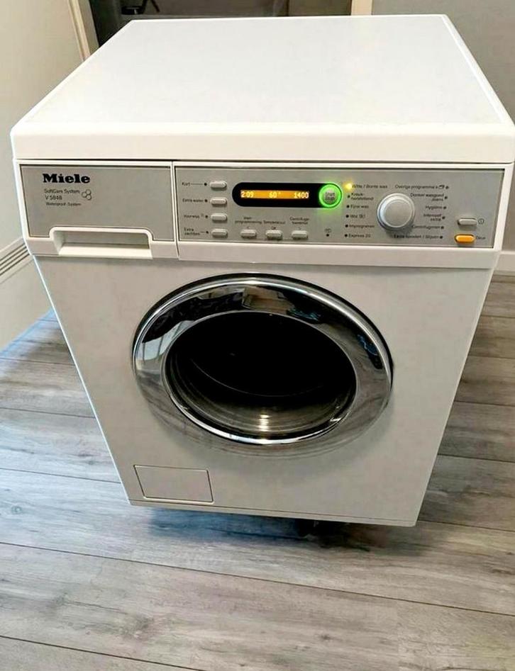 Frisse Miele SoftCare 8kg wasmachine A++, Witgoed en Apparatuur, Wasmachines, Zo goed als nieuw, Voorlader, 8 tot 10 kg, Minder dan 85 cm