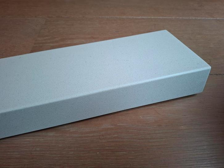 Marmercomposiet vensterbank wit, facetrand, Doe-het-zelf en Verbouw, Platen en Panelen, Nieuw, Overige materialen, 20 tot 50 mm