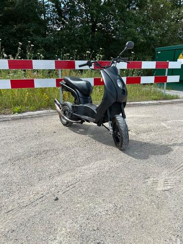 Peugeot ludix 70cc voor onderdelen beschikbaar voor biedingen