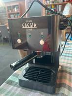 Nieuwe Italiaanse Koffiemachine - Gemalen Bonen, Afneembaar waterreservoir, Espresso apparaat, Nieuw, Gemalen koffie