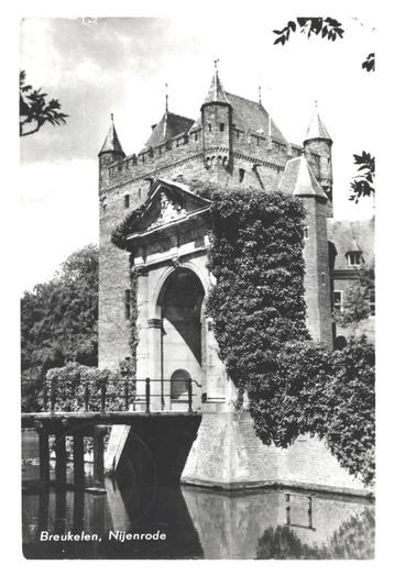 990478 Breukelen 1967 Utr Kasteel Nijenrode Gelopen met post beschikbaar voor biedingen