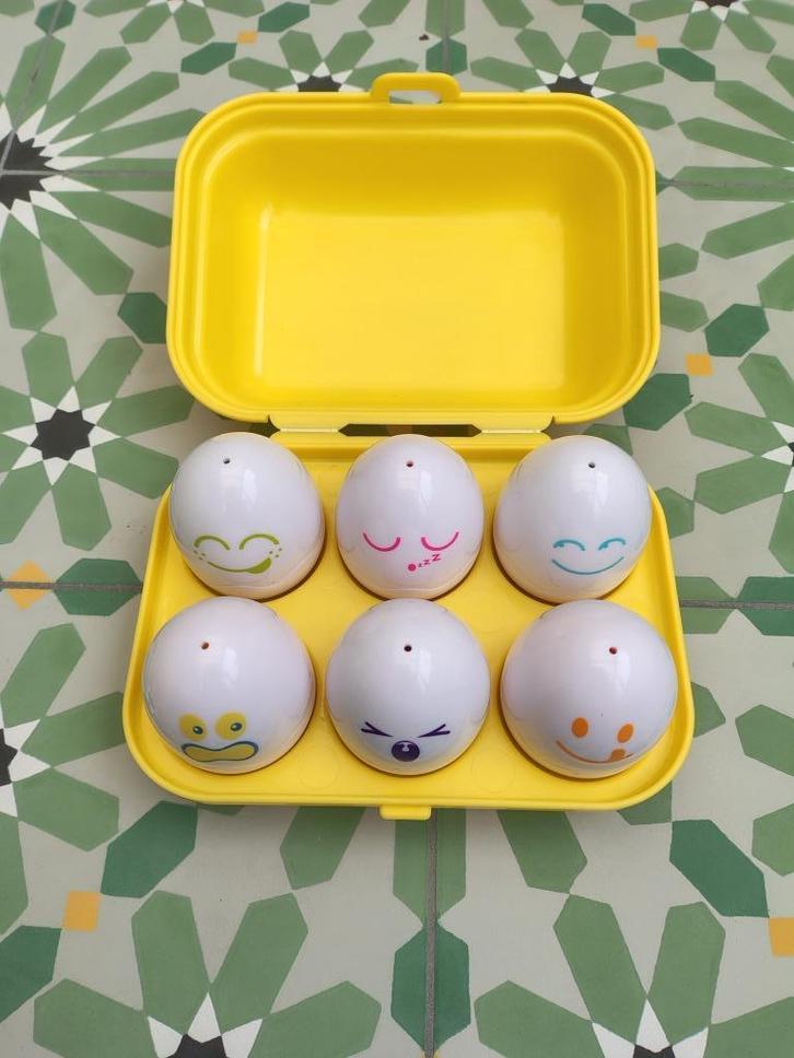 Tomy Verrassingseieren. Educatief peuterspeelgoed Vintage, Kinderen en Baby's, Speelgoed | Educatief en Creatief, Gebruikt, Ontdekken