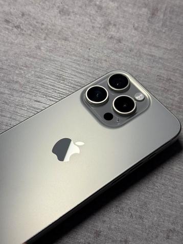  Apple iphone 15 Pro Natutal Titanuim 128GB beschikbaar voor biedingen