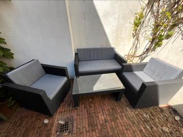 Luxe loungeset – Nette staat & goed onderhouden beschikbaar voor biedingen