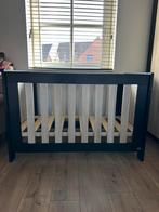 TWF Ledikant + matras, Kinderen en Baby's, Boxen, Ophalen, Zo goed als nieuw