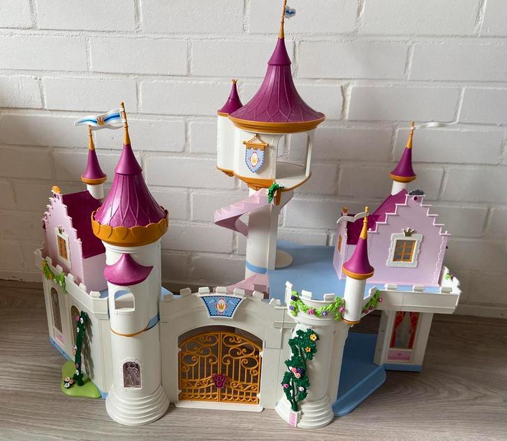 Playmobil Prinsessenkasteel 6848, Kinderen en Baby's, Speelgoed | Poppenhuizen, Zo goed als nieuw, Poppenhuis, Ophalen
