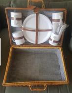 Mooie picknickmand, Hobby en Vrije tijd, Picknickmanden, Ophalen of Verzenden, Zo goed als nieuw