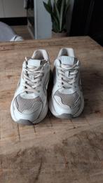 Witte HUB Sneakers - Maat [vul in], Wit, Ophalen of Verzenden, Sneakers of Gympen, HUB