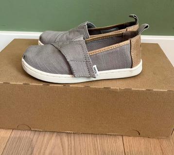 Toms schoenen / instappers / nette zomerschoen maat 27 beschikbaar voor biedingen