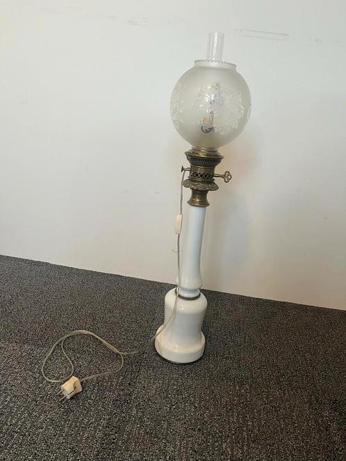 Antieke victoriaanse lamp., Antiek en Kunst, Antiek | Lampen, Ophalen
