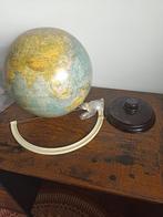 Zeer oude bakeliet wereldbol, Antiek en Kunst, Curiosa en Brocante, Ophalen of Verzenden