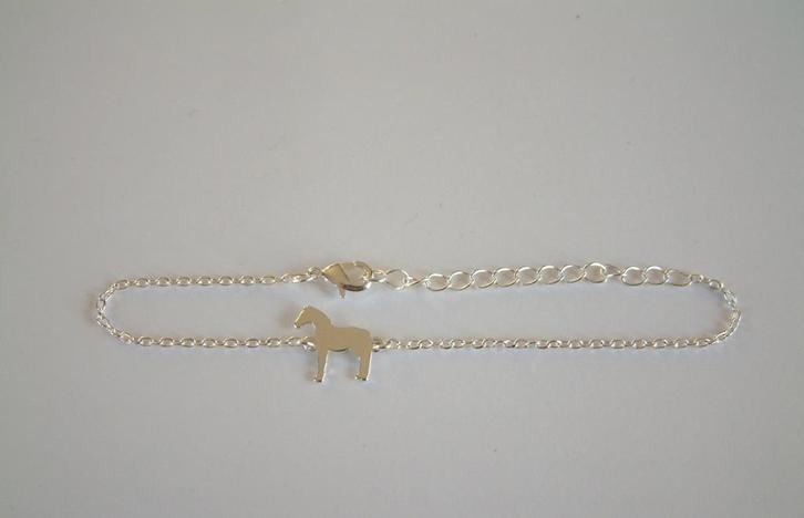 armbandje of enkelkettinkje met paardje, Sieraden, Tassen en Uiterlijk, Enkelbandjes en Enkelkettinkjes, Nieuw, Ophalen of Verzenden