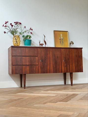Pallisander dressoir sideboard vintage hout jaren 50/60/70 beschikbaar voor biedingen