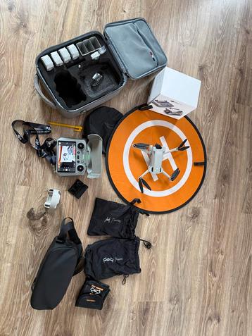 DJI Mini 3 Pro Fly More Kit - Grote Set! beschikbaar voor biedingen