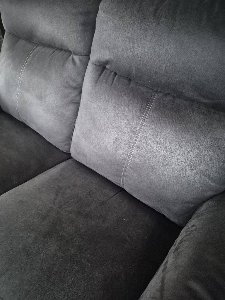 2 zit bank te koop  met elektrische relax, Ophalen