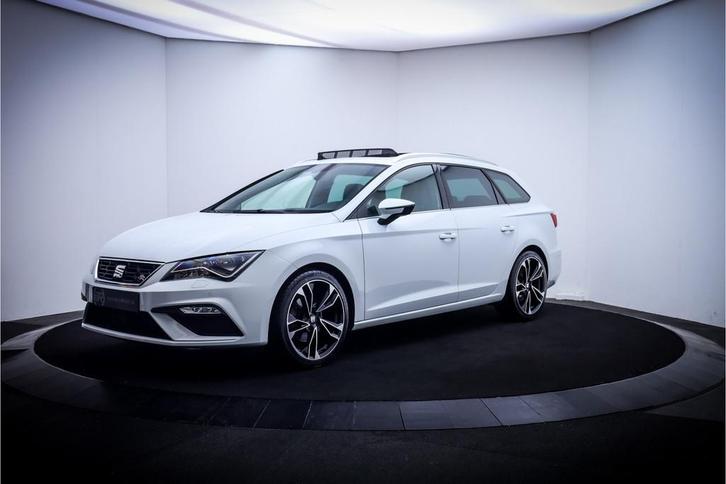 SEAT León ST 1.4TSI 150Pk Dsg FR-Intense PANO | FULL LED |, Auto's, Seat, Bedrijf, Te koop, Leon, ABS, Airbags, Airconditioning
