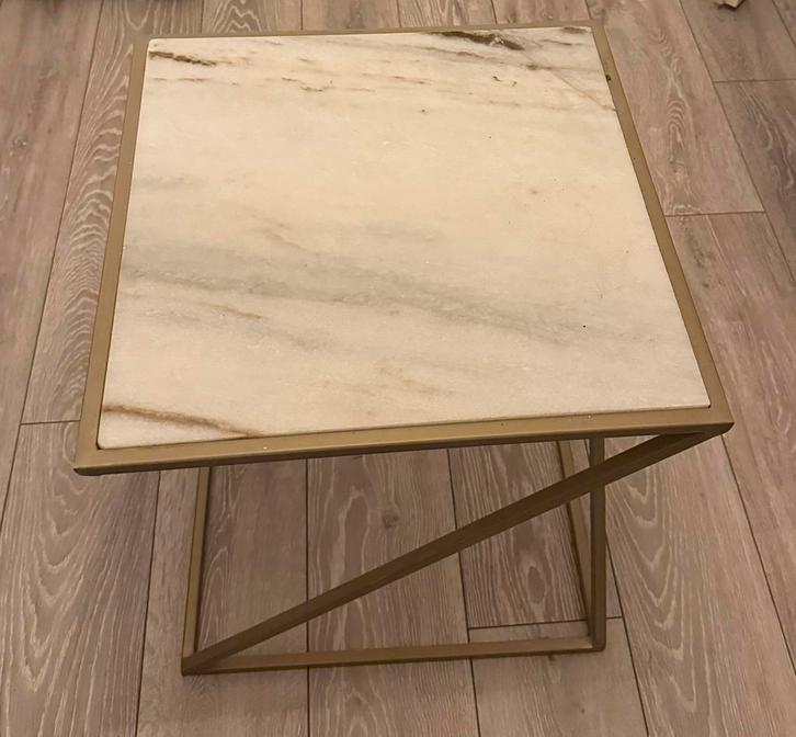 Stijlvolle Bijzettafel / Salontafel met Marmeren Blad, Huis en Inrichting, Tafels | Bijzettafels, Zo goed als nieuw, Vierkant