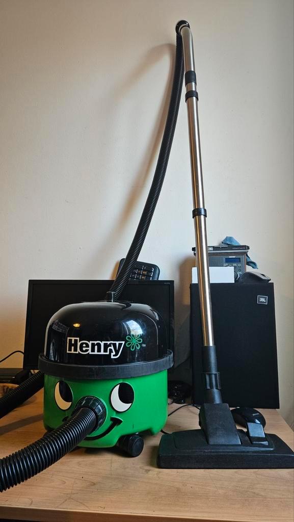 Numatic Henry HVR 182 stofzuiger compleet en netjes, Witgoed en Apparatuur, Stofzuigers, Zo goed als nieuw, Stofzuiger, Minder dan 1200 watt