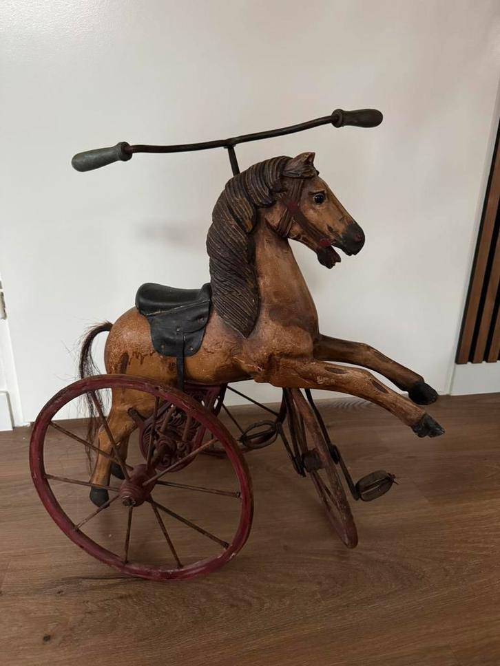 Antieke driewieler paard, Antiek en Kunst, Antiek | Speelgoed, Ophalen of Verzenden