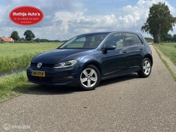 Volkswagen Golf 1.4 TSI Highline Xenon Navi PDC Nette staat! beschikbaar voor biedingen