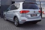 Volkswagen TOURAN 1.5 TSI DSG R-Line Black st/ 7Pers./Panoda, Automaat, Bedrijf, Zilver of Grijs, MPV