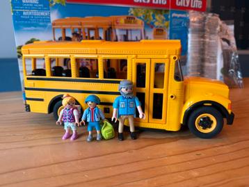 PLAYMOBIL City Life Amerikaanse Schoolbus 71094 - Compleet! beschikbaar voor biedingen