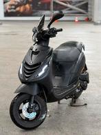Piaggio zip 50cc 4t (carb model), Ophalen, Zo goed als nieuw, Zip