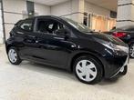 Toyota AYGO 1.0 VVT-I X-PLAY Navigatie Airco Camera Apple ca, Voorwielaandrijving, Gebruikt, Met garantie (alle), 4 stoelen