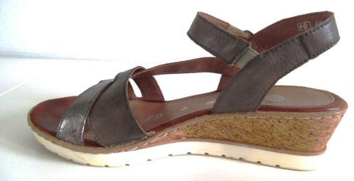 Remonte sandalen maat 40, Kleding | Dames, Schoenen, Gedragen, Sandalen of Muiltjes, Bruin, Ophalen of Verzenden