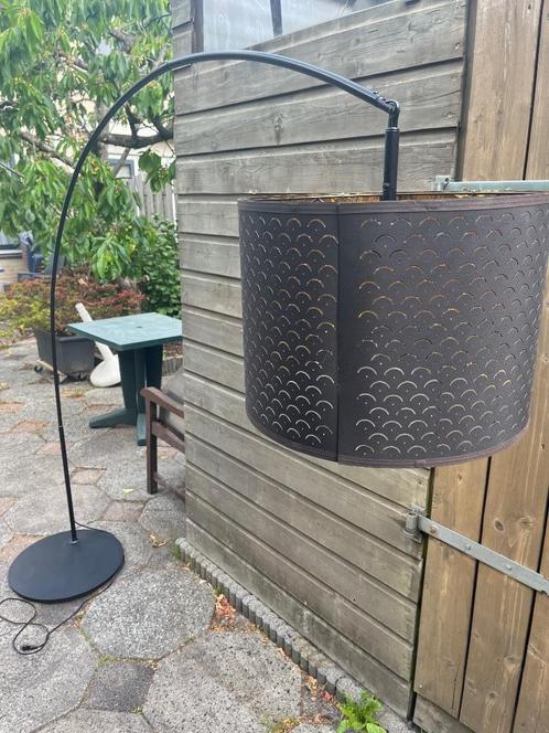 Ikea Skaftet/Nymö staande lamp, Huis en Inrichting, Lampen | Vloerlampen, Zo goed als nieuw, 150 tot 200 cm, Kunststof, Metaal