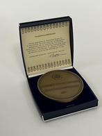 penning opening Shell chemie laboratorium Amsterdam in 1982, Ophalen, Brons, Nederland