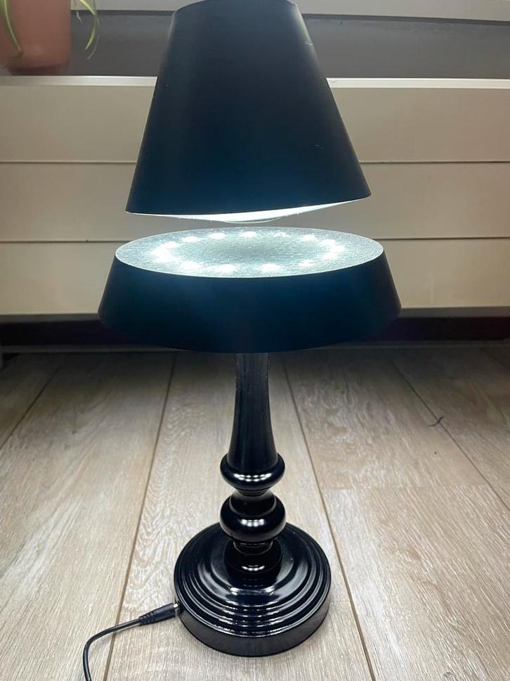 Antigravity zwevende lamp, Huis en Inrichting, Lampen | Tafellampen, Nieuw, Verzenden