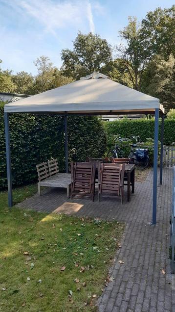 Partytent 3m x 3m met gordijn en hor beschikbaar voor biedingen