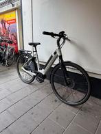 Gazelle Ultimate C8+ beltdrive bosch middenmoter, Fietsen en Brommers, 53 tot 56 cm, Ophalen, Zo goed als nieuw, Gazelle