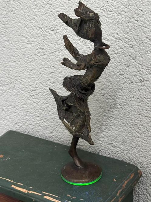 Massief bronze abstracte vrouw op uraniumglas pootje, Antiek en Kunst, Kunst | Beelden en Houtsnijwerken, Ophalen of Verzenden