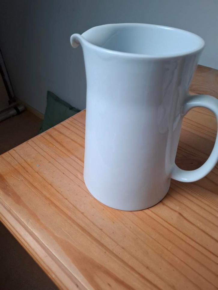 Antieke witte kan van Mosa Maastricht, Antiek en Kunst, Antiek | Vazen, Ophalen