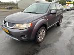 Mitsubishi Outlander 2.4 Instyle7PERSON 4X4 AUTOMAAT NAVI, Automaat, 4 cilinders, 7 stoelen, Bedrijf