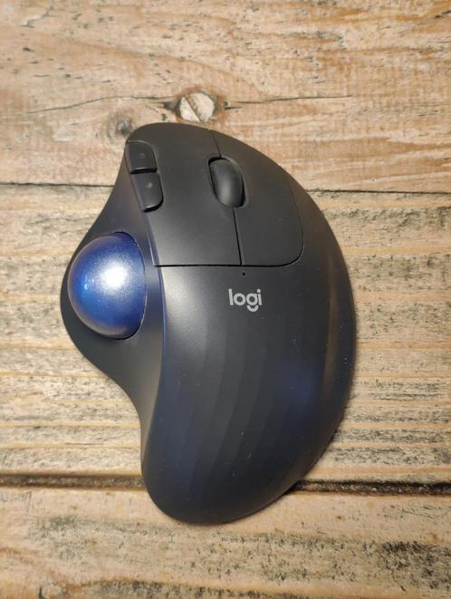 Logitech ERGO M575, Computers en Software, Muizen, Zo goed als nieuw, Rechtshandig, Ergonomisch, Ophalen of Verzenden