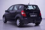 Mercedes-Benz A-klasse 150 BlueEFFICIENCY Classic APK 25/04/, Auto's, Voorwielaandrijving, Stof, Zwart, Handgeschakeld