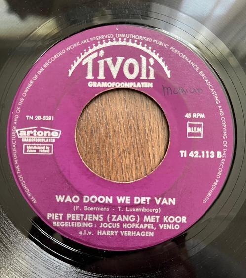 Single Piet Peetjens – Zo'n Maedje (Carnaval 1961 Venlo), Cd's en Dvd's, Vinyl Singles, Gebruikt, Single, Overige genres, 7 inch