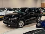 Volvo XC40 1.5 T3 163PK Momentum, Cruise, PDC, Clima, Voll L, Gebruikt, Zwart, 14 km/l, Bedrijf