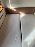 Tweepersoonsbed met matras, Gebruikt, Beige, Tweepersoons, Ophalen of Verzenden