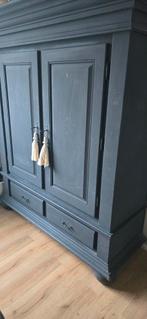 Eiken kast geverft, Ophalen, Gebruikt