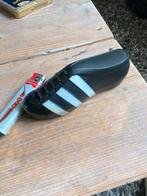 Adidas Schoen Fles, Ophalen of Verzenden, Zo goed als nieuw